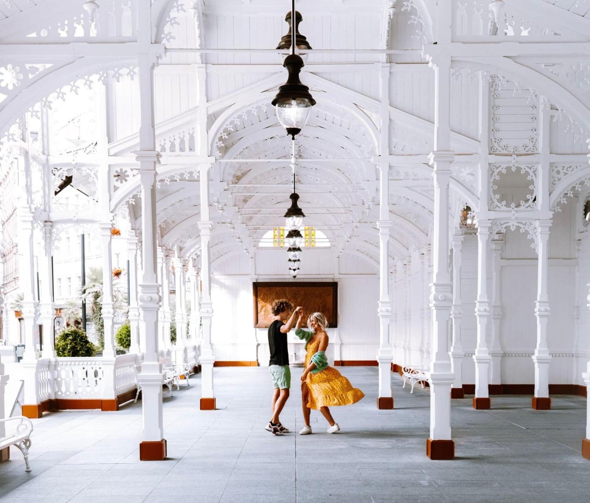 Imperial Apartment In Bohemia Residence By Rentez كارلوفي فاري المظهر الخارجي الصورة